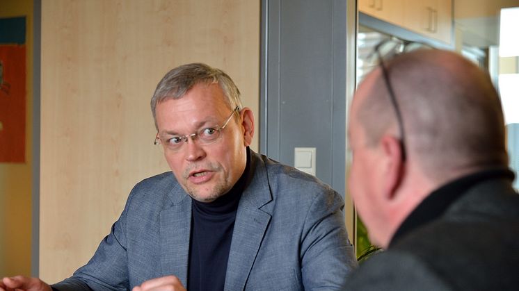 GeschGehG - Interview mit Hagen Albus, Rechtsanwalt und Geschäftsführer jurcons GmbH (l.)
