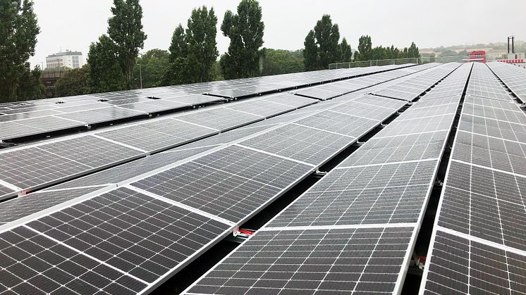Widrikssons solcellsanläggning kommer producera 215 000 kWh/år.