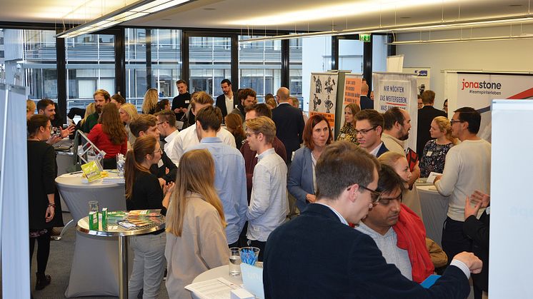 HdWM Recruiting Tag: Großes Interesse bei Studierenden und Partnerunternehmen. Foto: Ekkard Miedke.