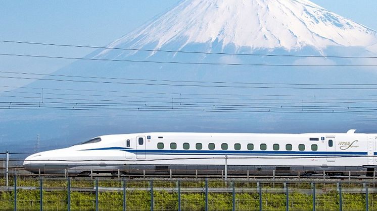 Tokaido Shinkansen N700S high speed train (Provided by Central Japan Railway Company)