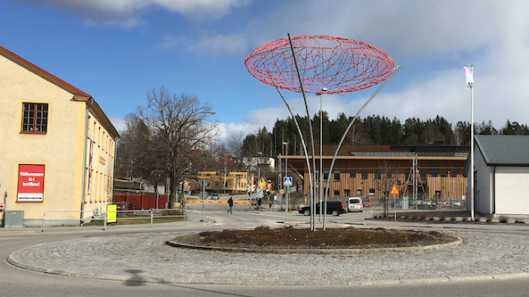Konstverket Svävande lind i Lindesberg nedtaget för reparation