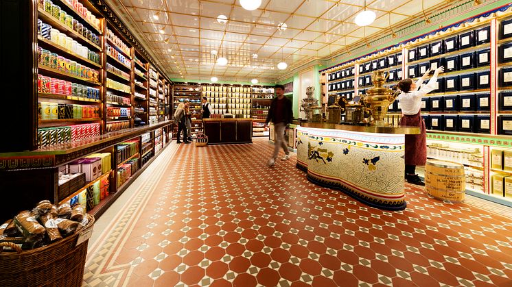 Et af de mange tiltag bag opførelsen af den nye butik på Frederiksberg, der skal bidrage til at genskabe den oprindelige stil fra 1800-tallet, er nye victorianske klinker fra Mosaikhjørnet. 