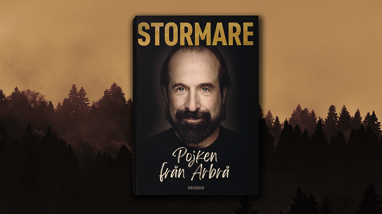 Peter Stormare avslöjar sin fantastiska livshistoria i självbiografin Pojken från Arbrå!