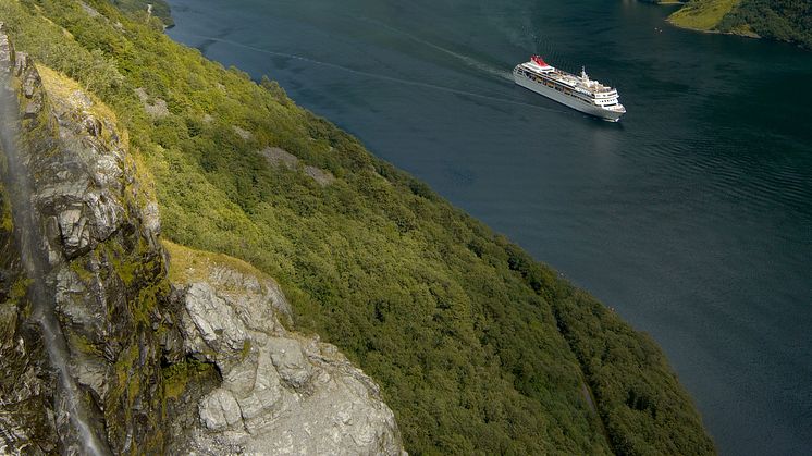 Visit the ‘Greatest Fjords of Norway’ all in one holiday with Fred. Olsen Cruise Lines 