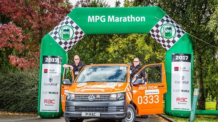 RAC Patrol Ambassador Chris Burgess (left) and RAC Business marketing manger Simon Peevers (right) on the start line of the MPG Marathon 2017