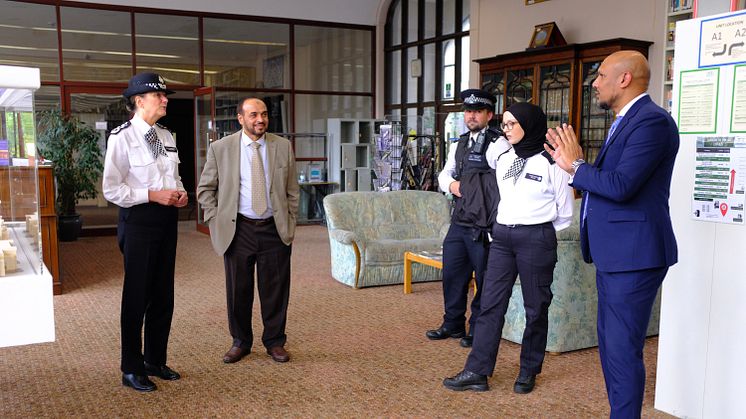 Deputy Commissioner Dame Lynne Owens, Dr Ahmad Al-Dubayan and officers during a visit to the London Central Mosque on Wednesday