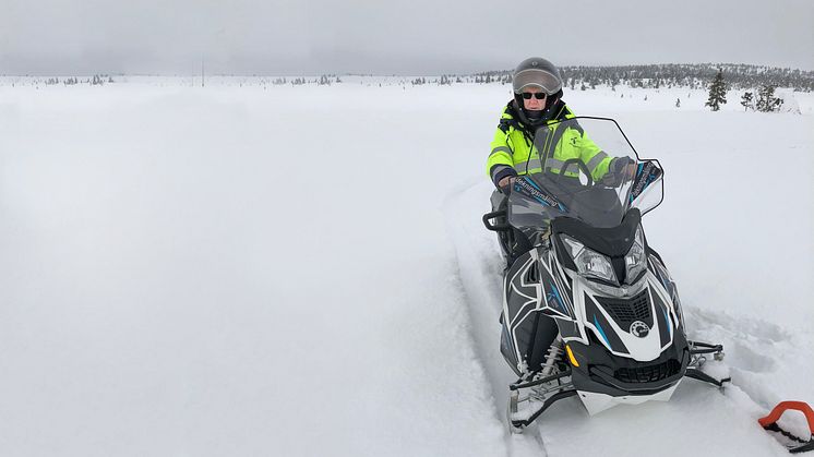 Bjørn amundsen på scooter breddebilde
