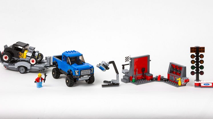 Nye Ford F-150 Raptor i LEGO-byggesett