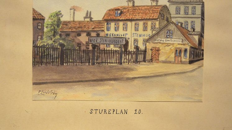 Stureplan förr. I utställningen "En svunnen stad. Konstnären Frans Lindström (1874-1954)" på Skånelaholms slott visas akvareller från olika Stockholmsmiljöer. 