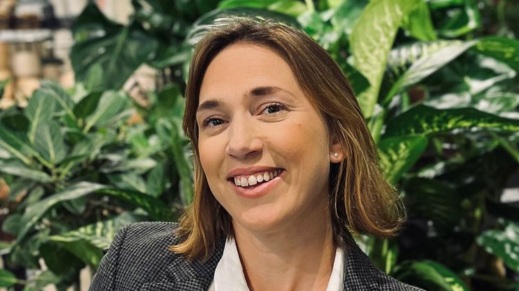 Johanna Nordenskiöld, kategorisjef for flerårige uteplanter hos Plantasjen. Foto: Plantasjen