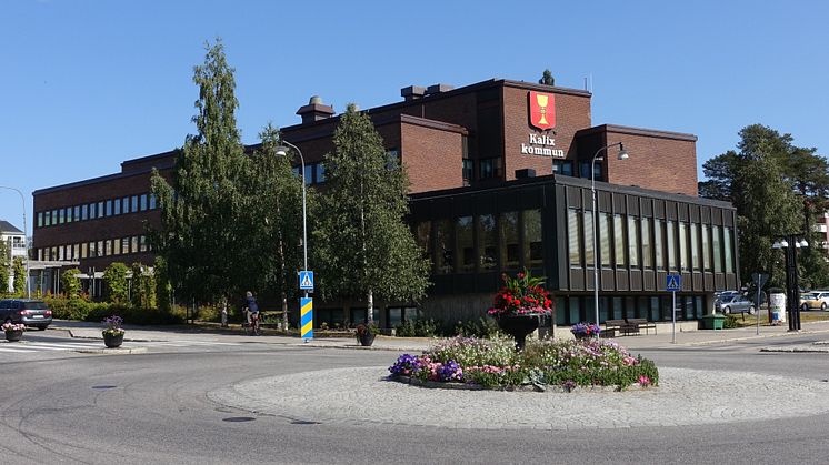 Kommunhuset i Kalix. Source: Wikimedia Commons. Author: FritzDaCat