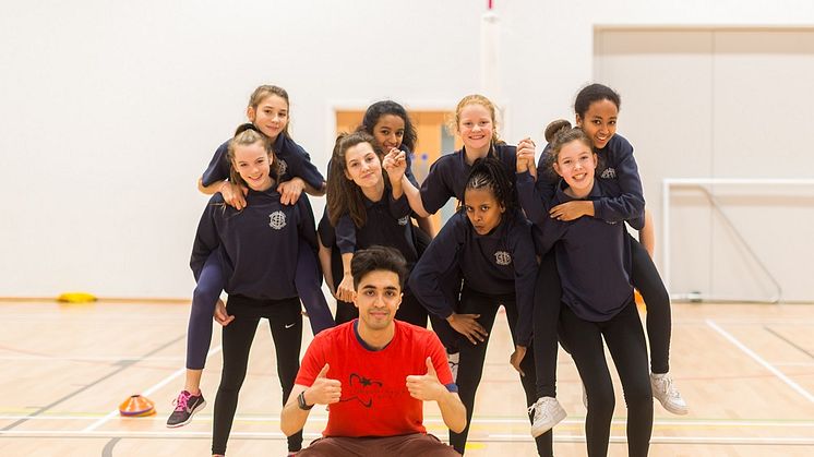 Help get teenagers in London more active through Satellite Clubs