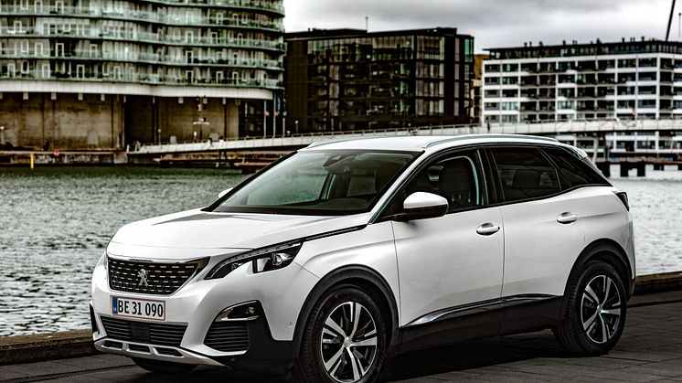 På blot et år har Peugeot næsten tredoblet salget af SUV-modeller, der nu udgør 28 % af mærkets samlede salg.