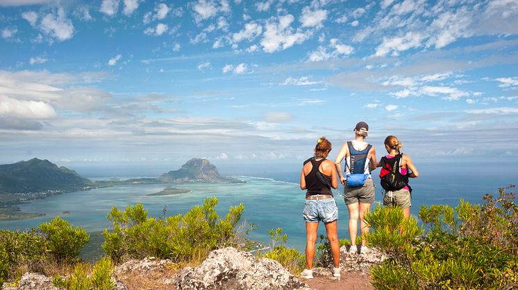 Mit alltours gewinnen und sich vor Ort über das Inselparadies Mauritius informieren. (Foto: Florence Maingard/Mauritius Tourism)