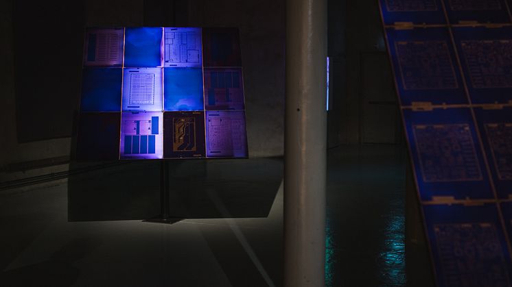 Installationsbild / installation view: Untitled Blue, 2019, Theresa Traore Dahlberg. Färgfabriken