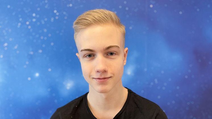 18-årige Simon Mäkelä har skapat tre spel som har nått 70 miljoner spelare - nu berättar han om vad som blir nästa steg.