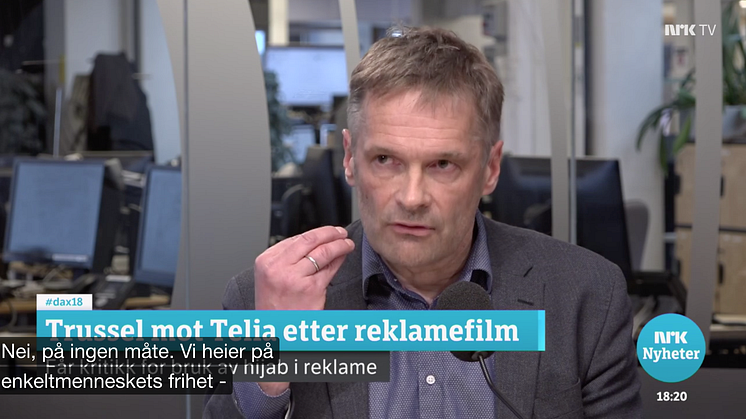 Skapte overskrifter: Med kampanjen "Vær Trygg. Vær Fri. Vær Deg Selv" har Telia tatt et verdibasert standpunkt til samfunnsrelaterte temaer. Her fra Dagsnytt 18 på NRK, 2. april.
