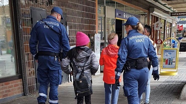 Mobila ordningsvakter arbetar för ett tryggare och säkrare Stockholm.
