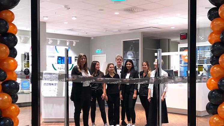 Synoptik öppnar ny butik i Fältöversten på Östermalm  och startar lokal glasögoninsamling till Optiker Utan Gränser