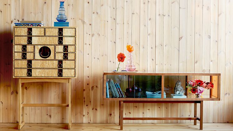  “I wanted to create a display cabinet that you can furnish with, and that has multiple functions. This cabinet can be placed in the middle of a room and used as a sideboard," says Eva Schildt.