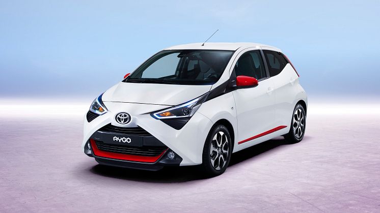Nye Toyota AYGO – nytt ansikt og forsterket kjøreglede 