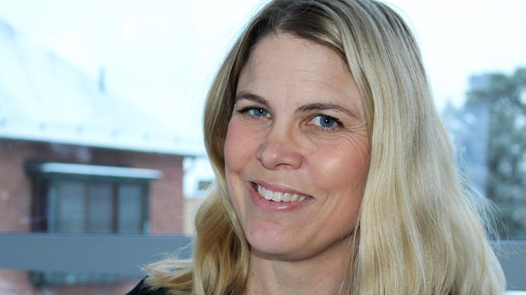 Livia Norström forskar om hur kommuner använder sociala medier för att nå sina medborgare.