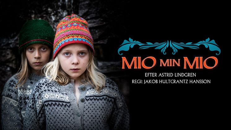 Loke Hultcrantz i rollen som Mio (längst fram) och Moses Bocker som Jum-Jum. Foto: Håkan Larsson
