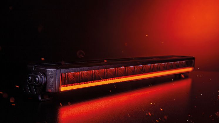 Strands Lighting Division presenterar Firefly LED bars 10" & 20" 