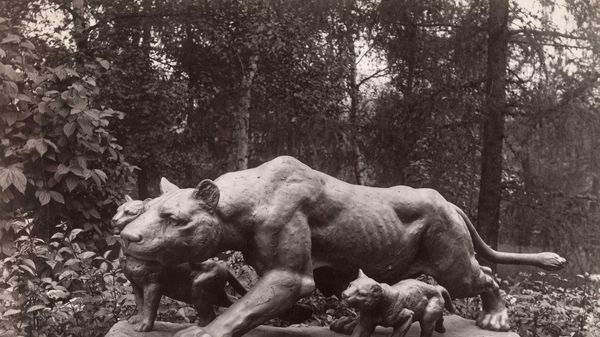 The sculpture Lioness and cubs, approx. year 1990