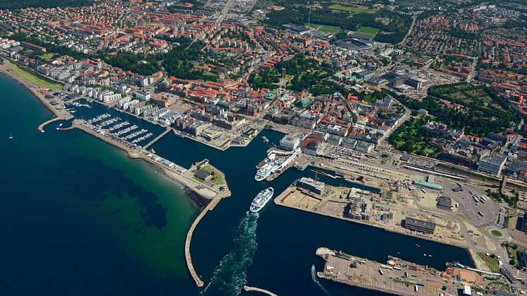 Flygfoto över Helsingborg av Bertil Hagberg.
