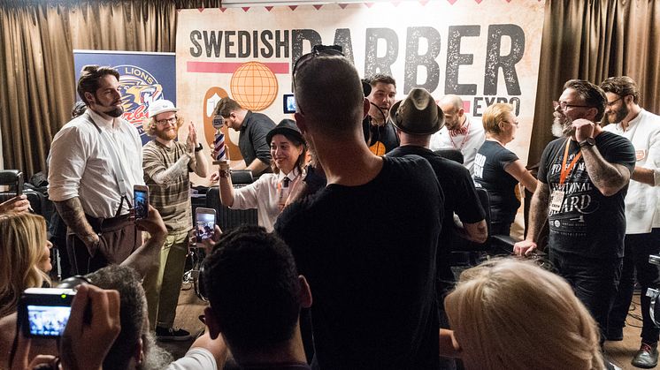 Årets barberare och Sveriges snyggaste skägg koras på scen på World Beard Day