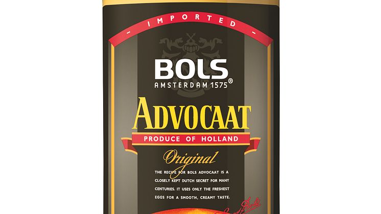 Yellow Easter cocktails with Bols Advocaat