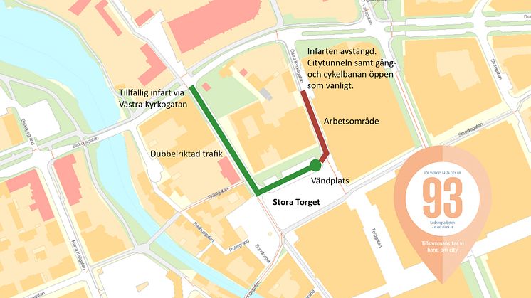 Kartan över området visar ungefärlig sträckning av arbetsområde (röd markering). Infart för att komma fram till torget sker vid Västra Kyrkogatan (grön markering). Parkering finns framför Stadshotellet.