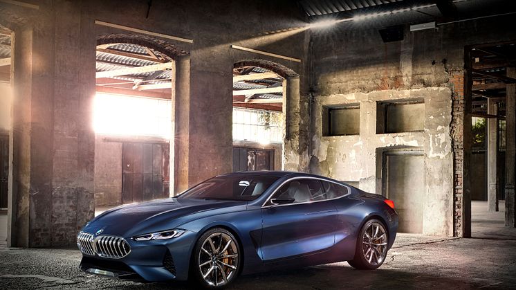 En forsmak på sofistikert kjøreglede: BMW Concept 8-serie
