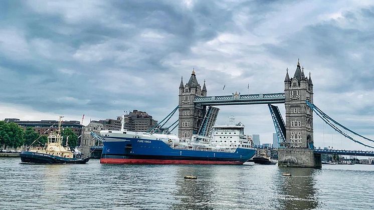 IMO-delegater besökte Furetanks miljöeffektiva fartyg i centrala London