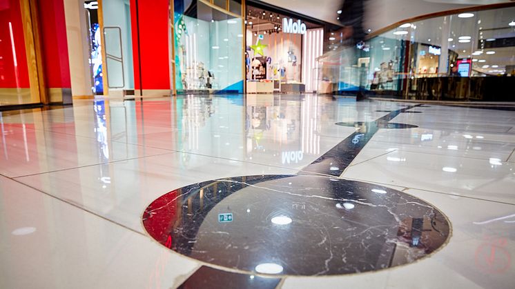 Golvimporten lägger golv i Mall of Scandinavia
