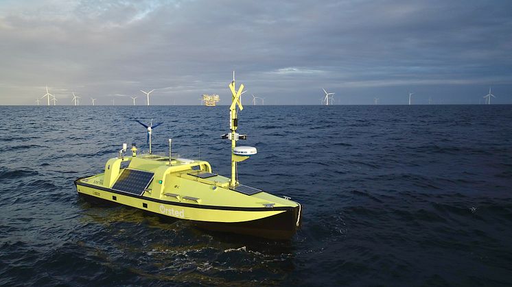Hugin USV anchored at Ørsted's Anholt wind farm