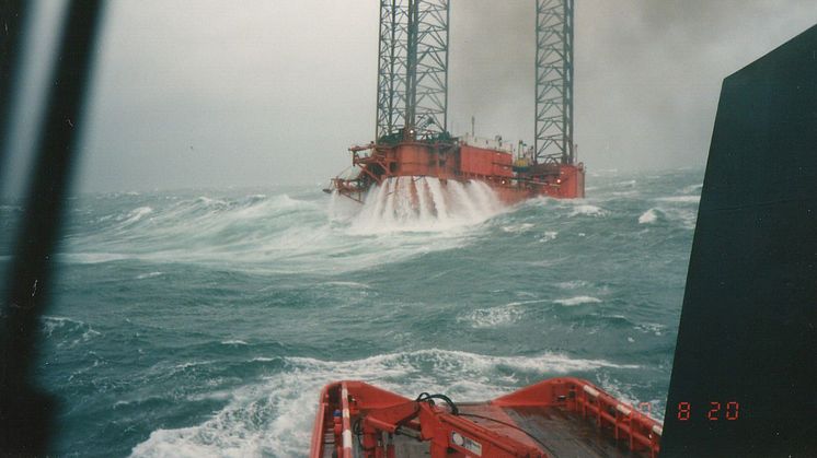 The accommodation platform 'West Gamma' was hit by a violent storm on the 20 August 1990. Every crew member was saved.