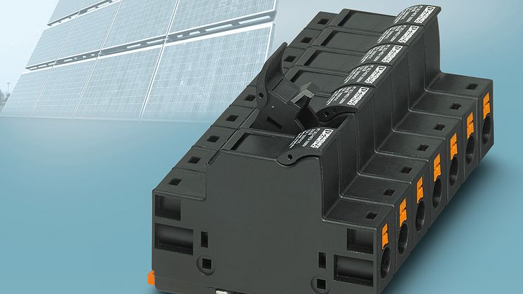 Push-in fuse terminal block for PV applications