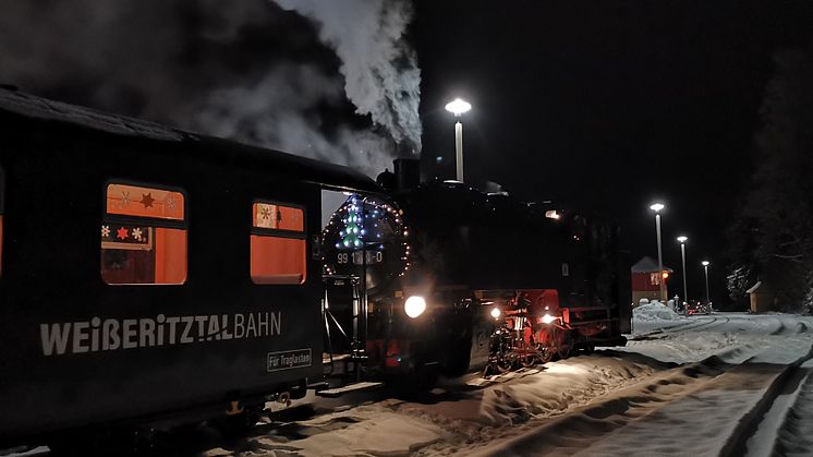 unterwegs mit der Weißeritztalbahn zu "Bimmelbahn und Lichterglanz" (Foto: Martin Schmidt)