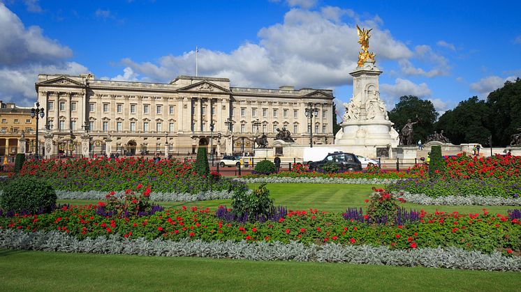 Royal Garden Party invitation recognises services to education