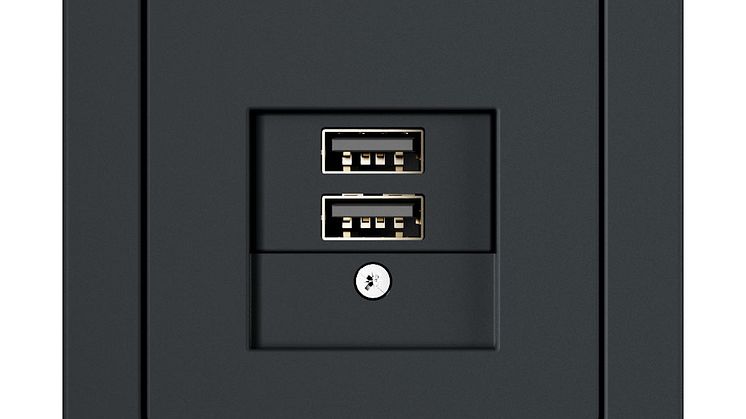 USB-ladduttag i serie berker Q.1 antracit