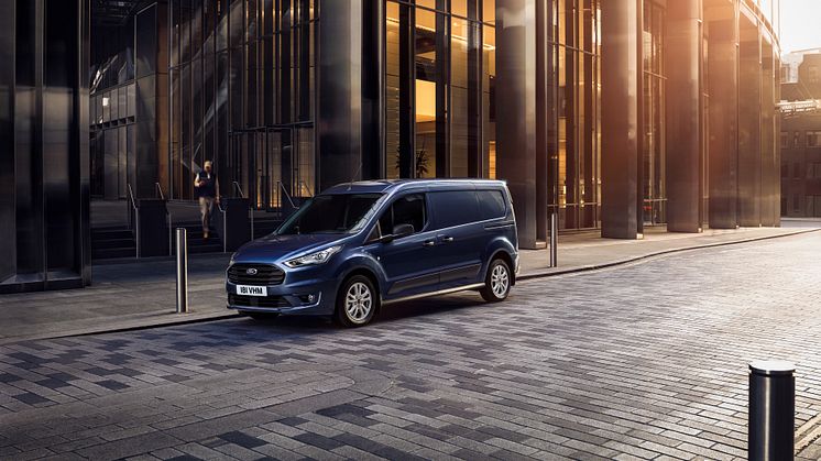 2017 Ford Transit Connect (2)