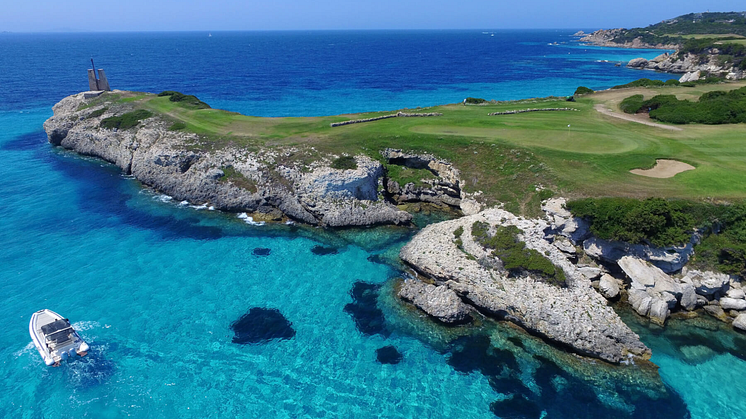 Golf de Spérone - en av världens vackraste golfbanor, nu med 50% rabatt på greenfeen via Golfhäftet