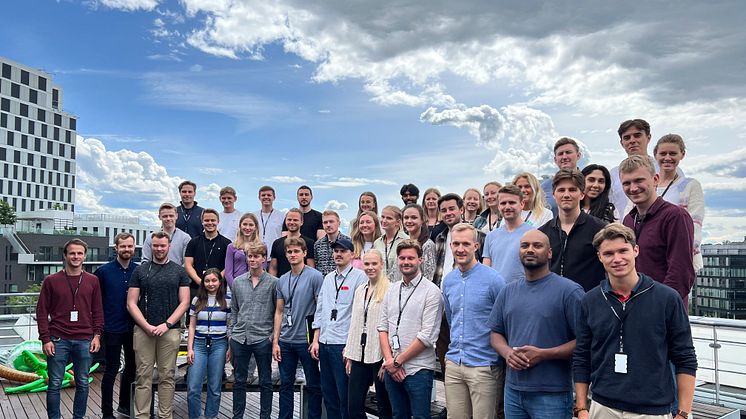 Sommerstudentene ved Multiconsult ser fram til spennende arbeidsoppgaver i seks uker i sommer. Oslo er ett av 14 kontorer som har studenter på jobb i sommer | Foto: Multiconsult/Cato A. Mørk