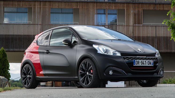 Sverigepremiär för nya Peugeot 208