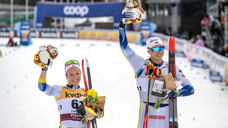 Segrarna i supersprinten för Ukraina - Johanna Hagström och Marcus Grate.   Foto:Ulf Palm/Svenska Skidspelen
