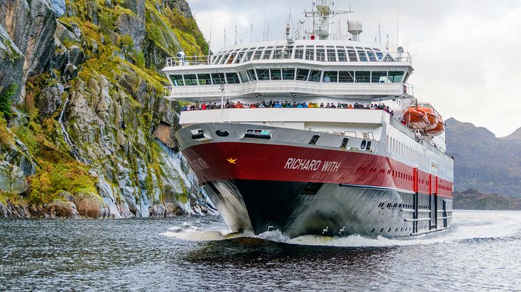 Slik feires Hurtigrutens 130-årsjubileum langs kysten
