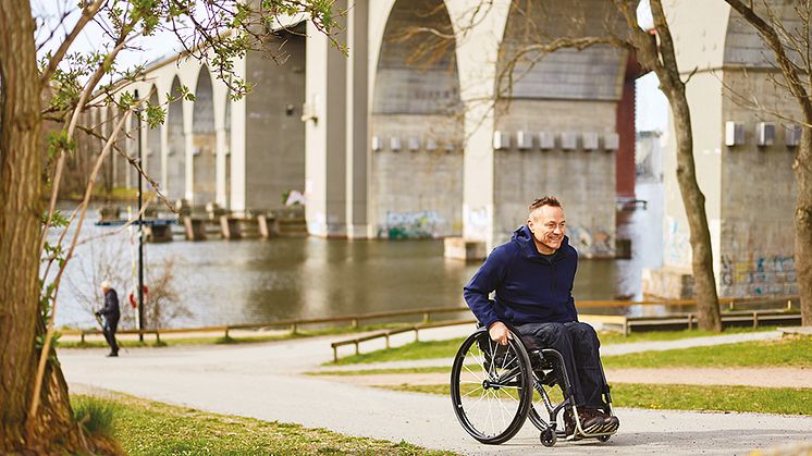 Bild på rullstolsbrukare