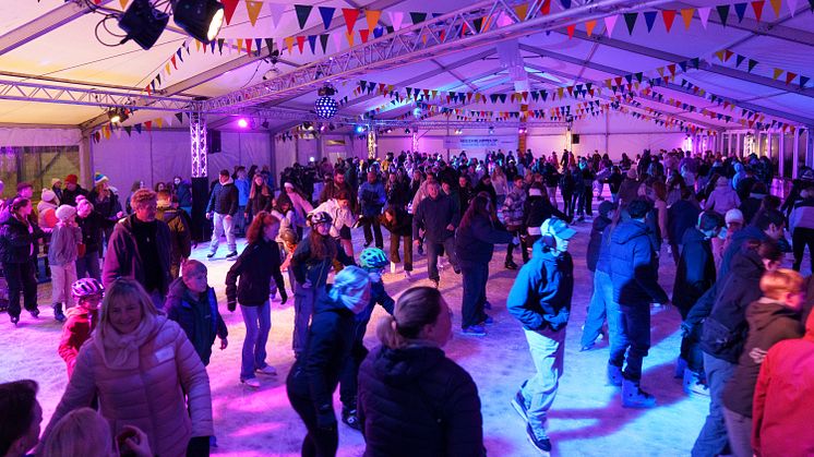 Das Stadtwerke Eisfestival war acht Wochen lang stets gut besucht. 